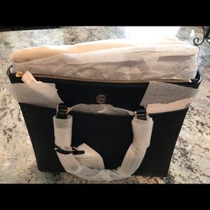 Tory Burch Robinson Double Zip Tote - black